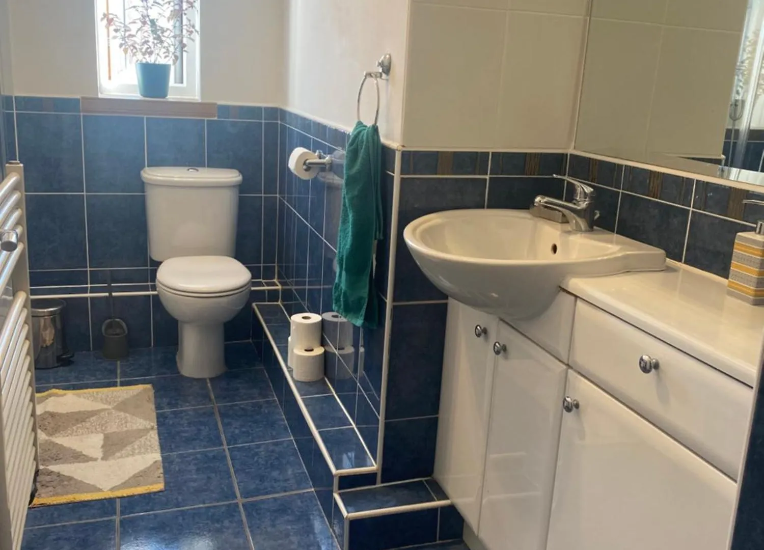 Frans Place Edinburgh Homestay